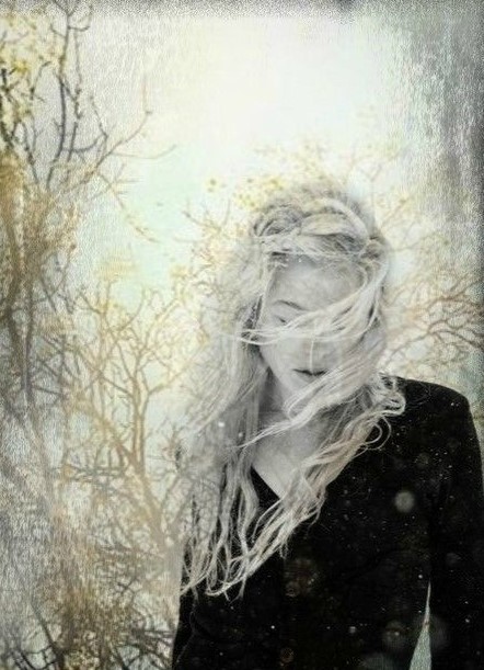 Ушёл день в Лету молчаливо...