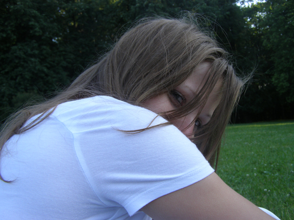 Ты держишь сердце того...