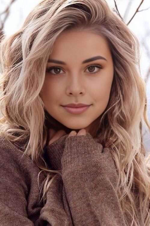 При нежности храню я образ твой...