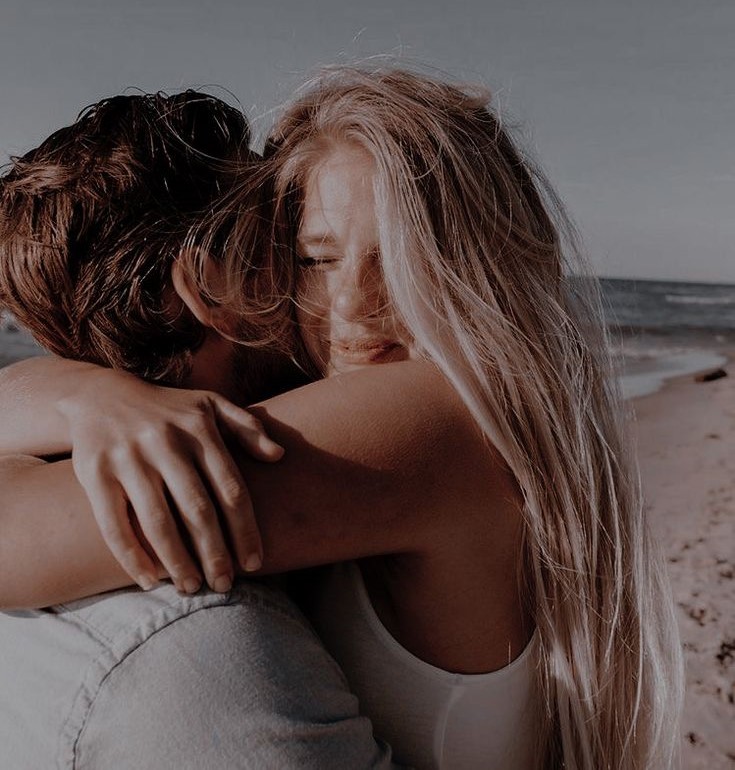 Погибнет мир любви, но будет жить...