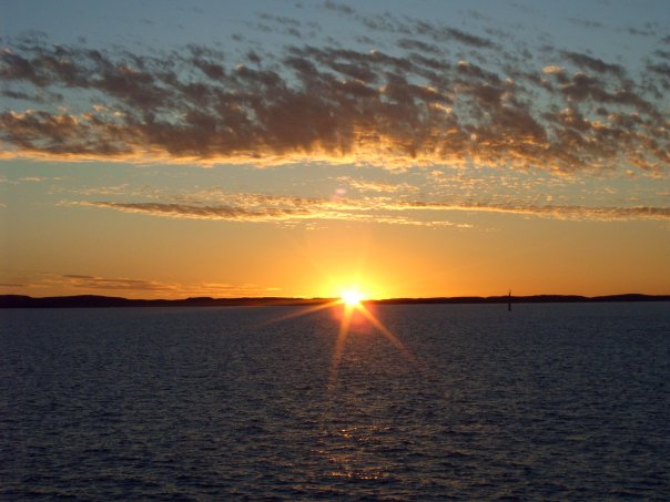 Встречая бронзовый закат...