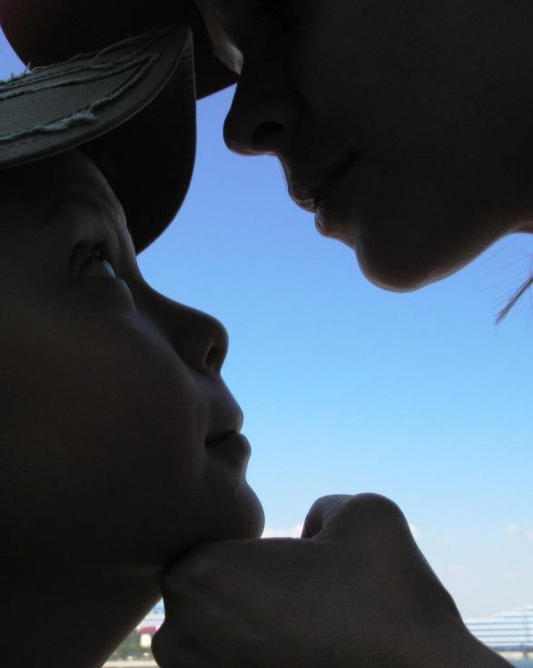 Только кажешься счастливой