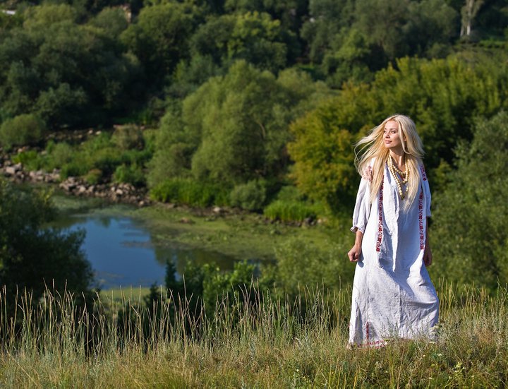 Тебе ключи от тайн всех отдаю...