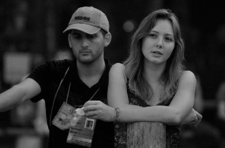 Проходят дни... за тенью лет