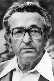 Льву Адольфовичу Озерову