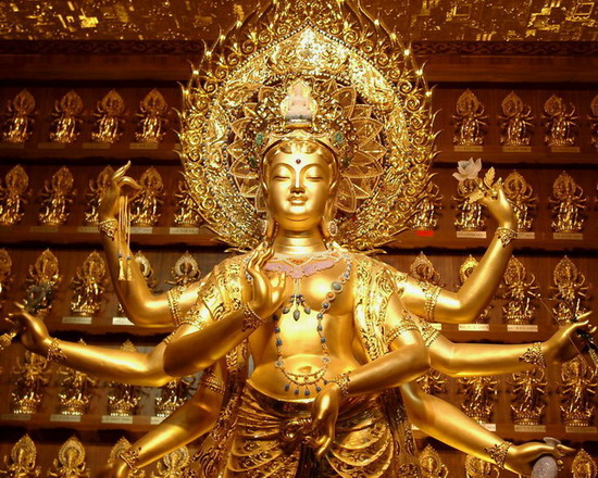 Учит Будда, учит Кришна, учит Дао