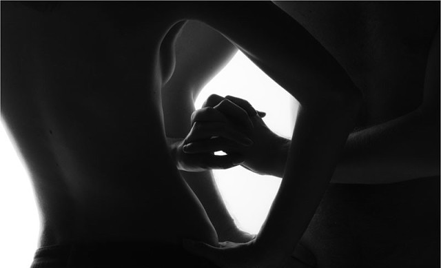 Да, примерно сгорая, как я...