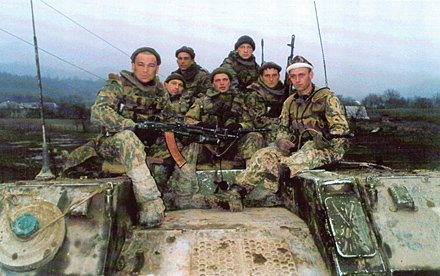 К 10-летию подвига псковских десантников...