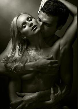 Ты любви величьем наделила...