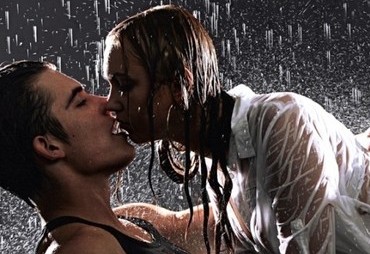 Мы близкими при счастьи любви стали!