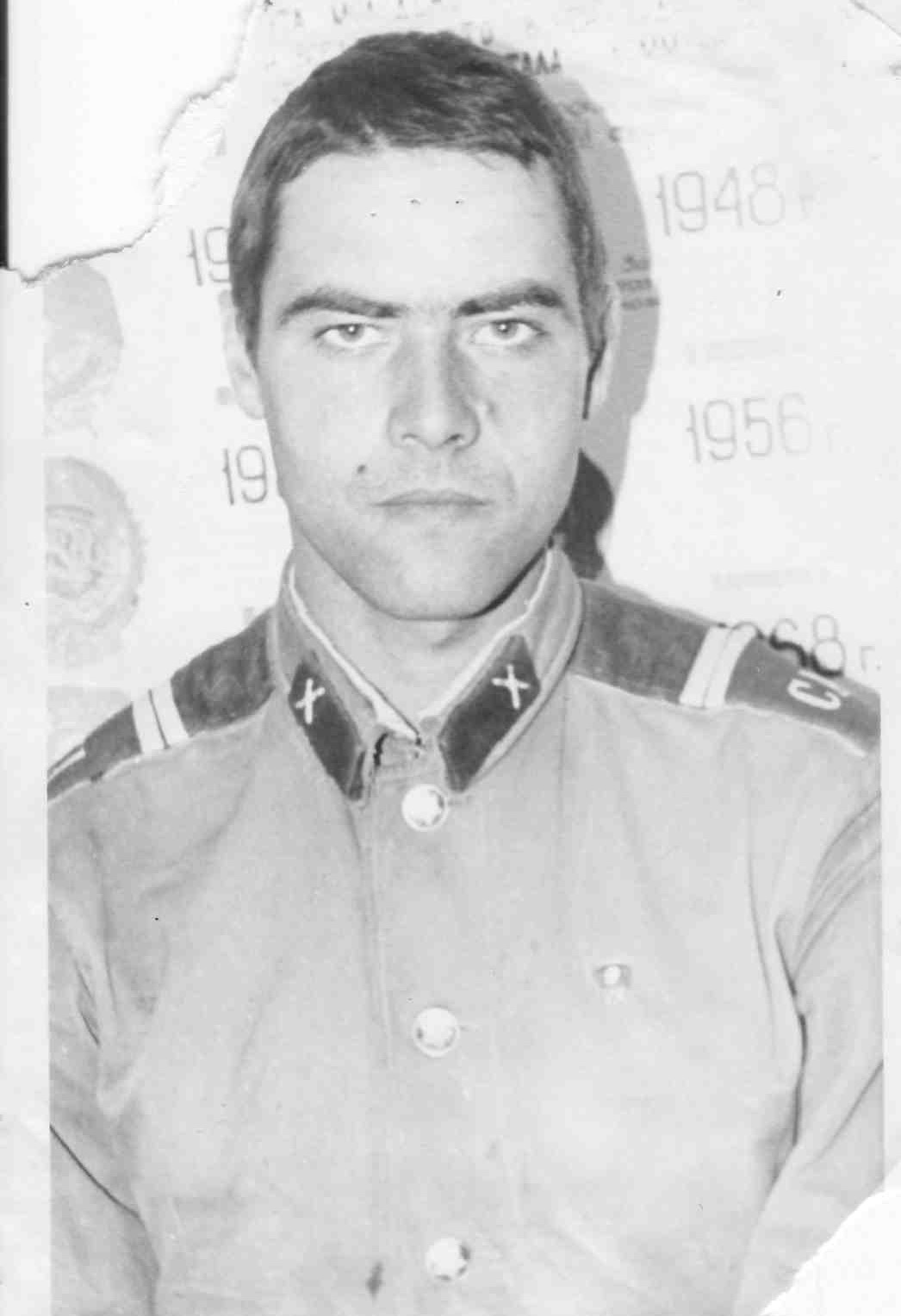 Быть вольным хочется в Святой Руси невольной. 1