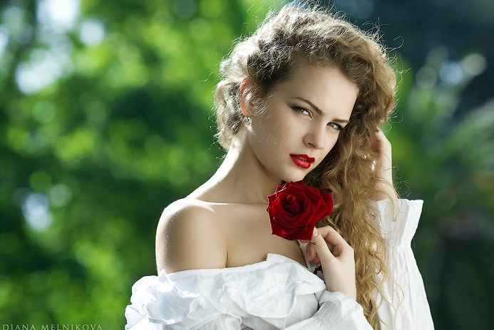 Как это пошло... плюнуть в Красоту!