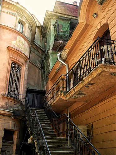 Москва, Арбат, Октябрь...