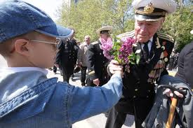 Скоро вновь годовщина победы