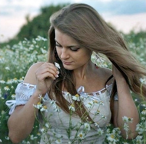 Ворвалась подругой знойной...