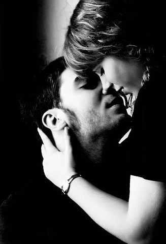 Живя в сказочности нежной Гименея!