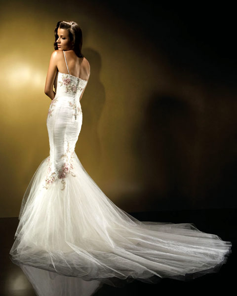 Белым снегом запорошенные сны