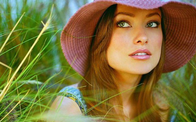 Так существовать лишь в жизни можно!