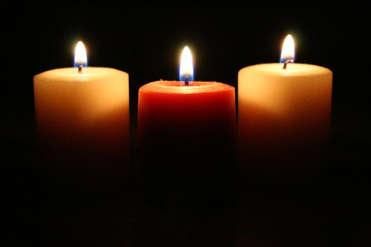 Я зайду и поставлю свечу...