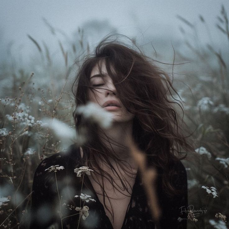 Любви нас кубок полный знаю, ждёт!