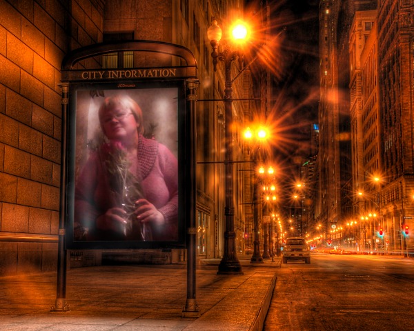 Опять иду знакомым переулком