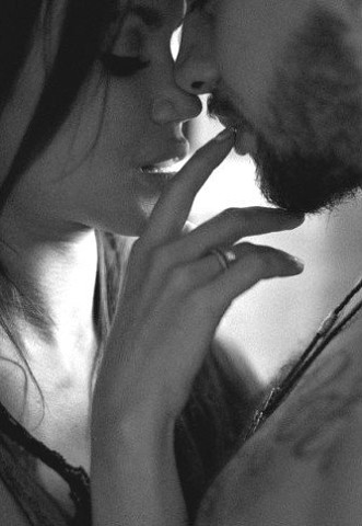 Очи прекрасные, очи лучистые!