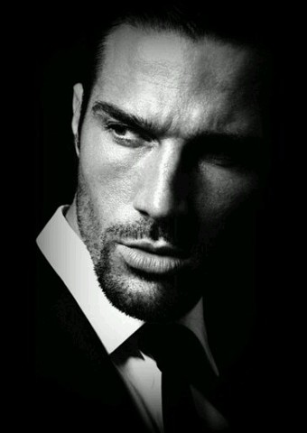 Часы, годы... всё прочь...