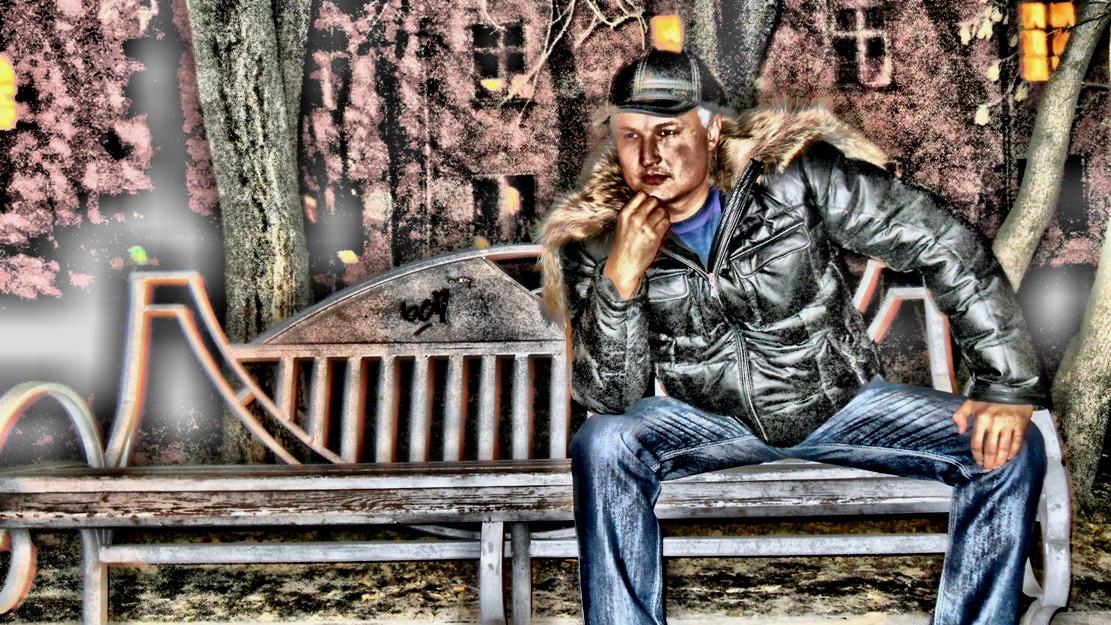 Ночь проглотила трезвость дум...