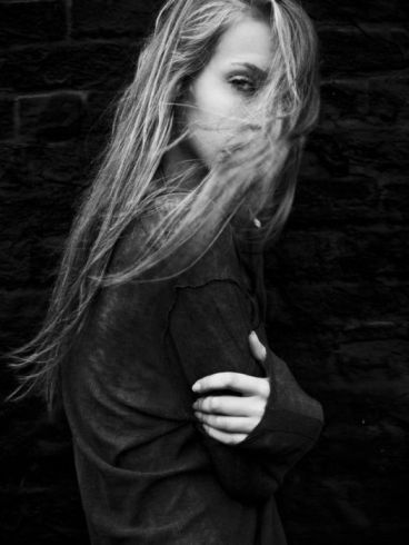 В страсти, как любви метели!