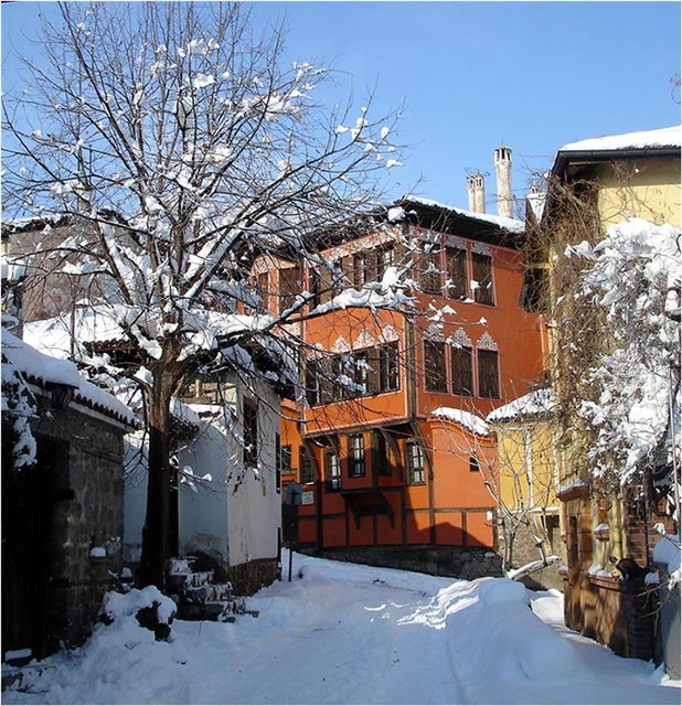 Сияет тёплой нежностью душа...