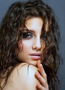 Любви в том благодаря!