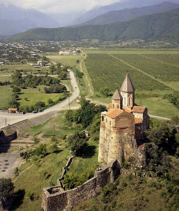 Кавказ. Это Грузия только...