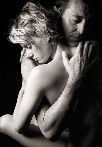 Я таю в нежности твоей