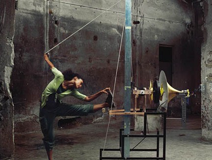 Уж полночь близится