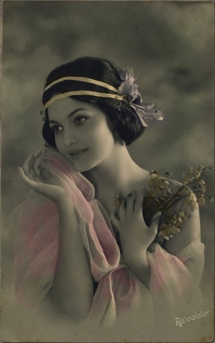 Я любви покорная дочь