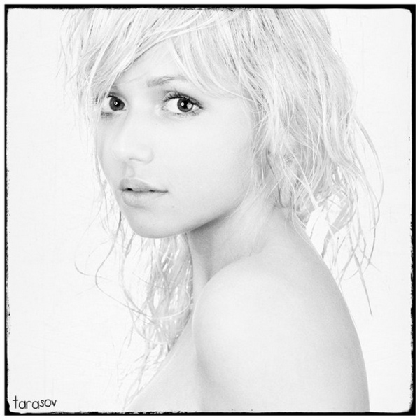 Никакаистая... Никак, с аиста я?