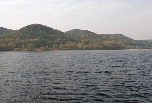 Канiвськi гори