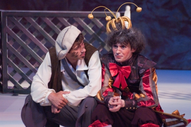 Что творится в нашем королевстве?