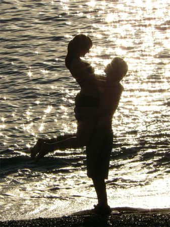 Эта ночь безрассудна и пьяна