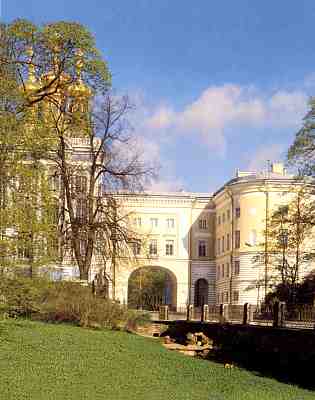 Царскосельскому лицею 200 лет