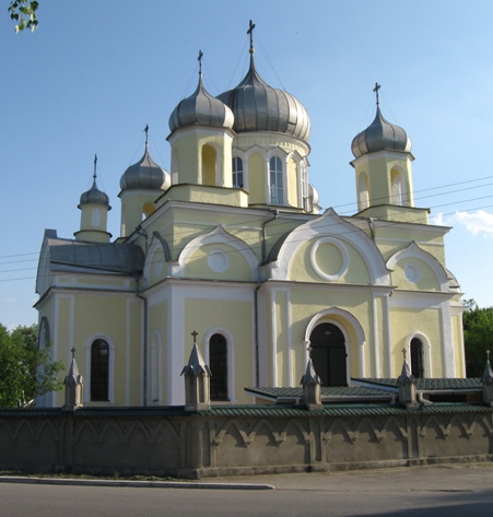 Александровск луганская. Храм Луганск Александровск. Свято-Вознесенский храм г. Луганск. Вознесенский храм Луганска.