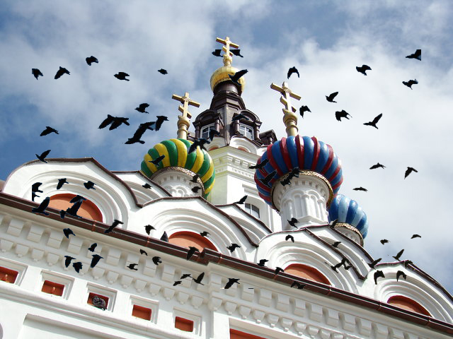 Почти хокку. Храм рвётся в небо