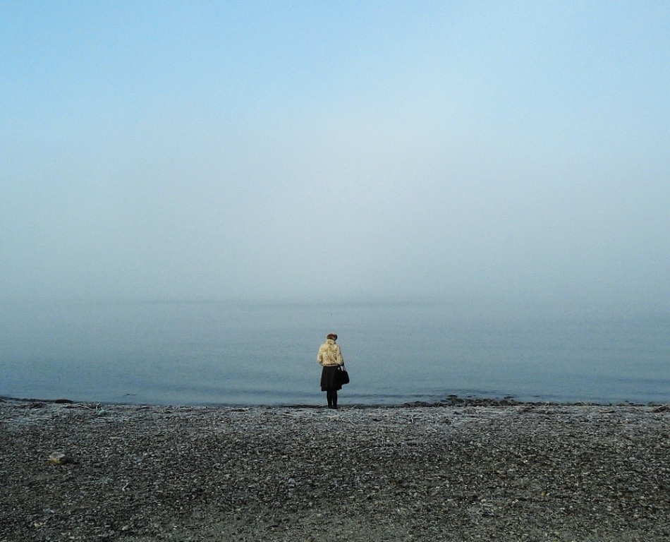 шумное море. Graph. калининградское побережье в шторм. почему океан тихий. подчеркни грамматические основы в сложных предложениях.