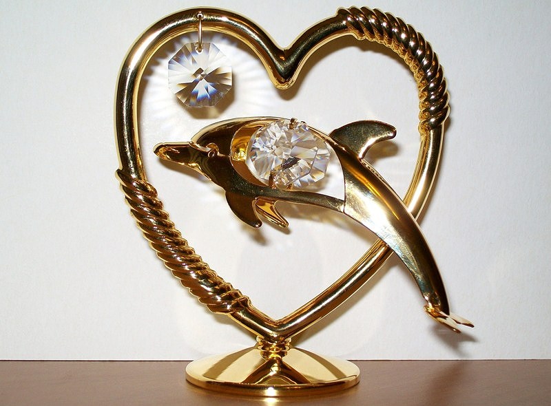 Дельфин и Капелька