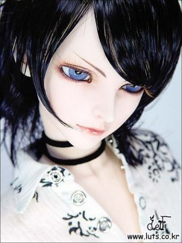 Под закрученным лихо сюжетом...