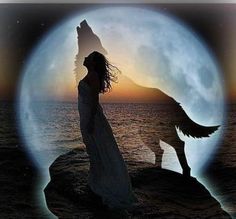 Она матерая волчица...