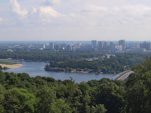 Люди конечно же разные