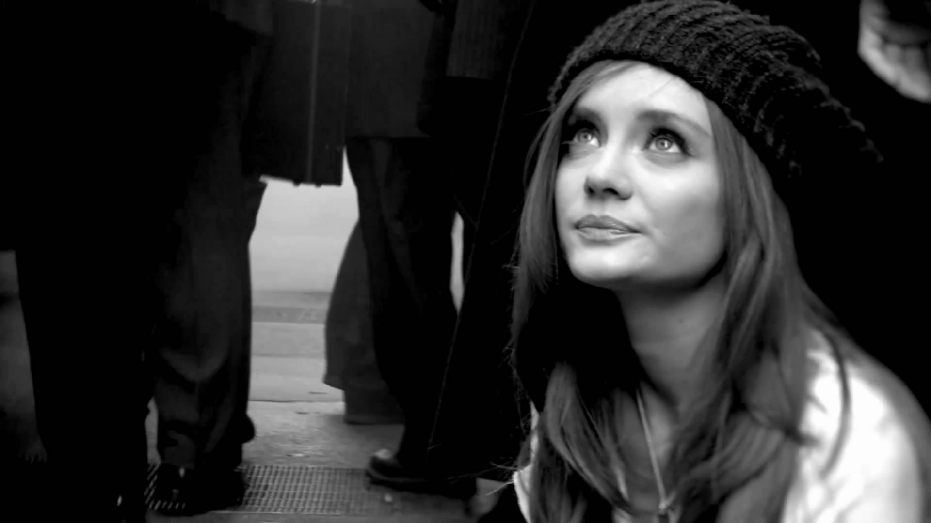 When you. When you down. 3 doors down when you're young. Sad sadder the saddest. Худи when life gets you down.