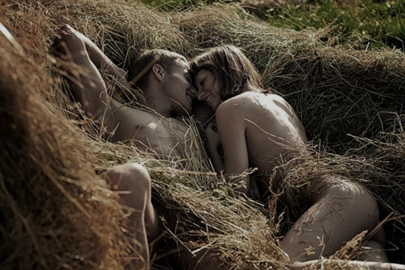 Под душный запах сенокоса