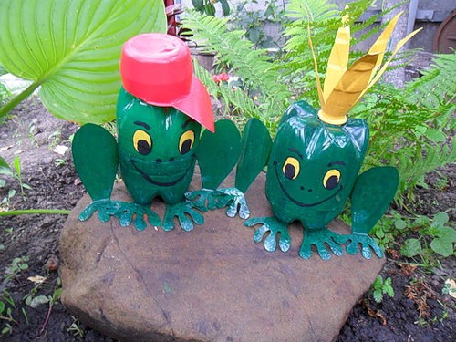 Посмотрев на лягушонка...